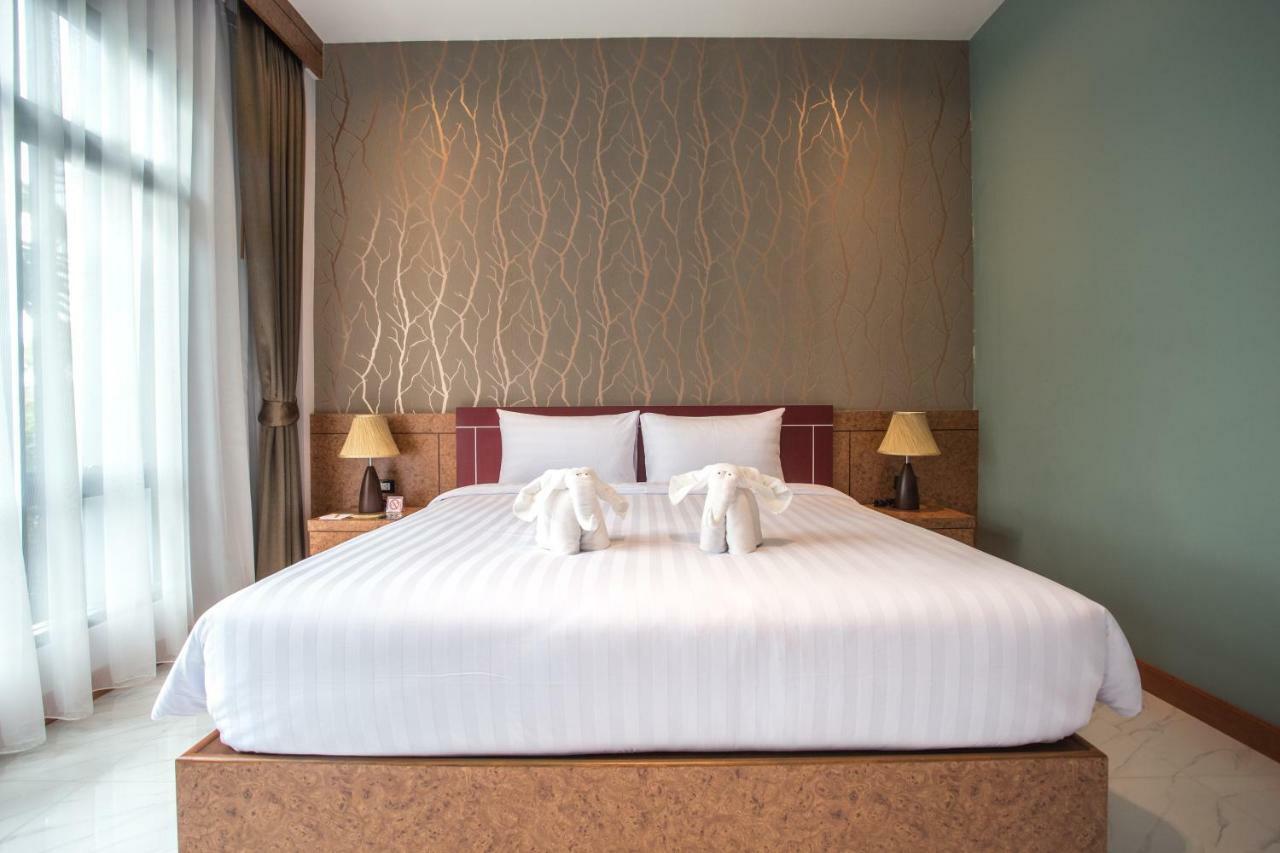 Eireann Boutique Hotel Prakhon Chai Eksteriør bilde